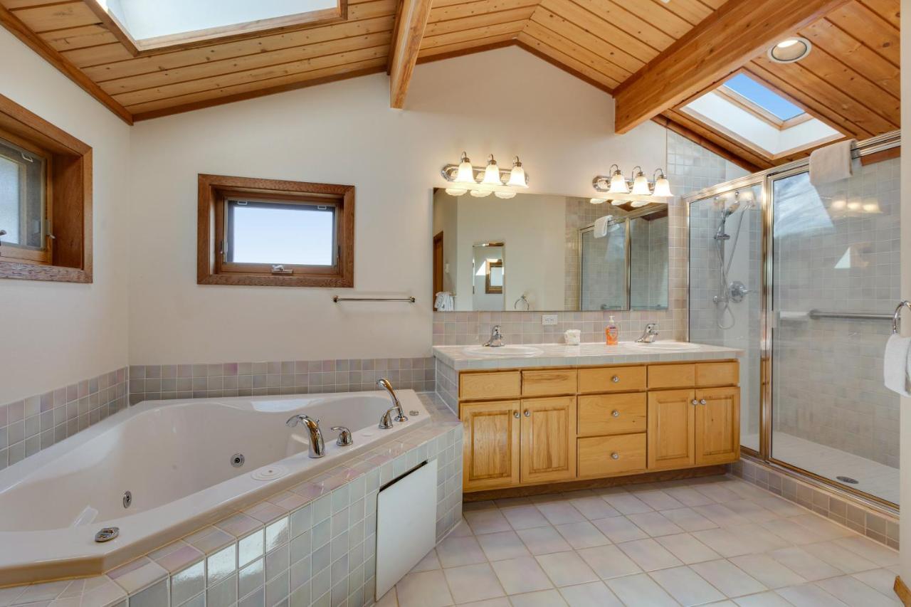 Villa Whidbey Cedar Sunsets Freeland Esterno foto
